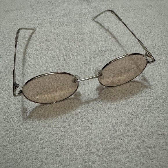 Stylenanda Sunglasses - Picture 3 of 4